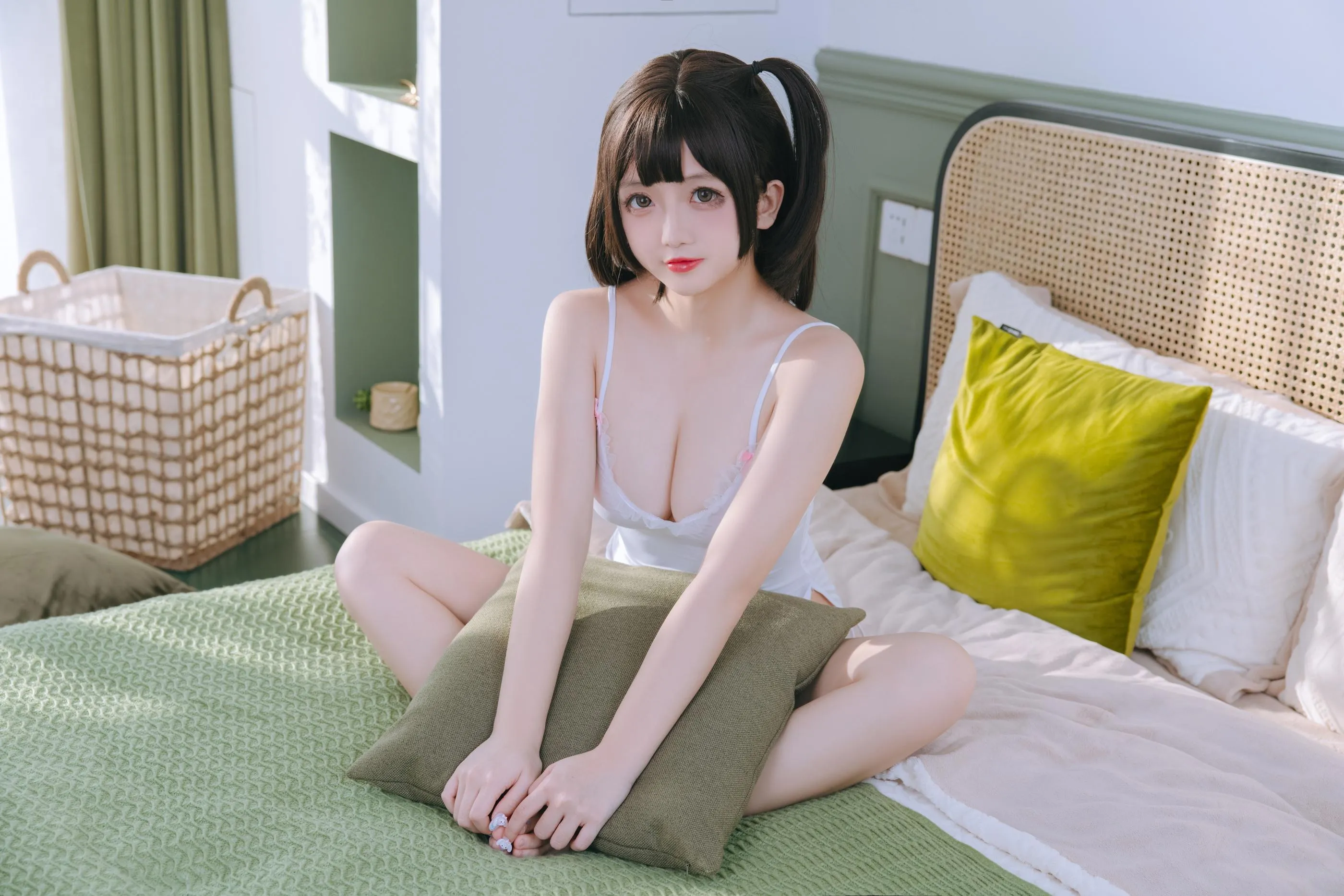 日奈娇 – NO.43 湿身小白裙 [70P]插图